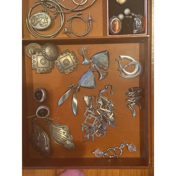 Vntg Boho Silver Tone Jewelry Lot Earrings Necklaces Bracelets Rings READ - Picture 4 of 7